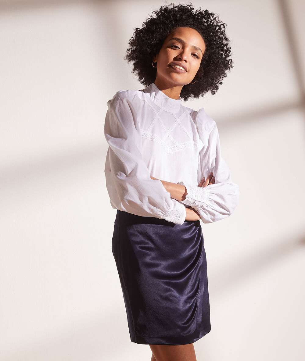 Blusa romántica blanco.