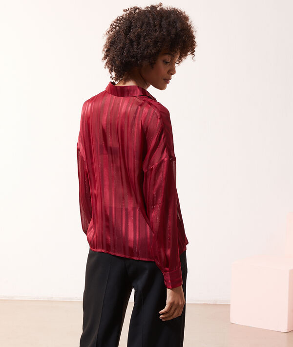 Camisa finas rayas, hilos metalizados Camisa finas rayas, hilos metalizados