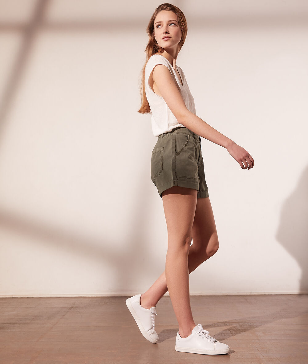 Pantalón corto chino c.kaki.