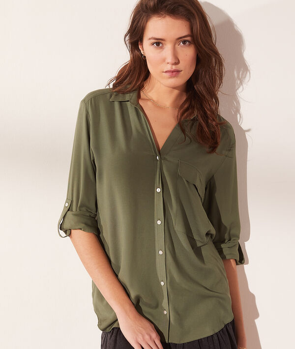 Camisa con bolsillo Camisa con bolsillo