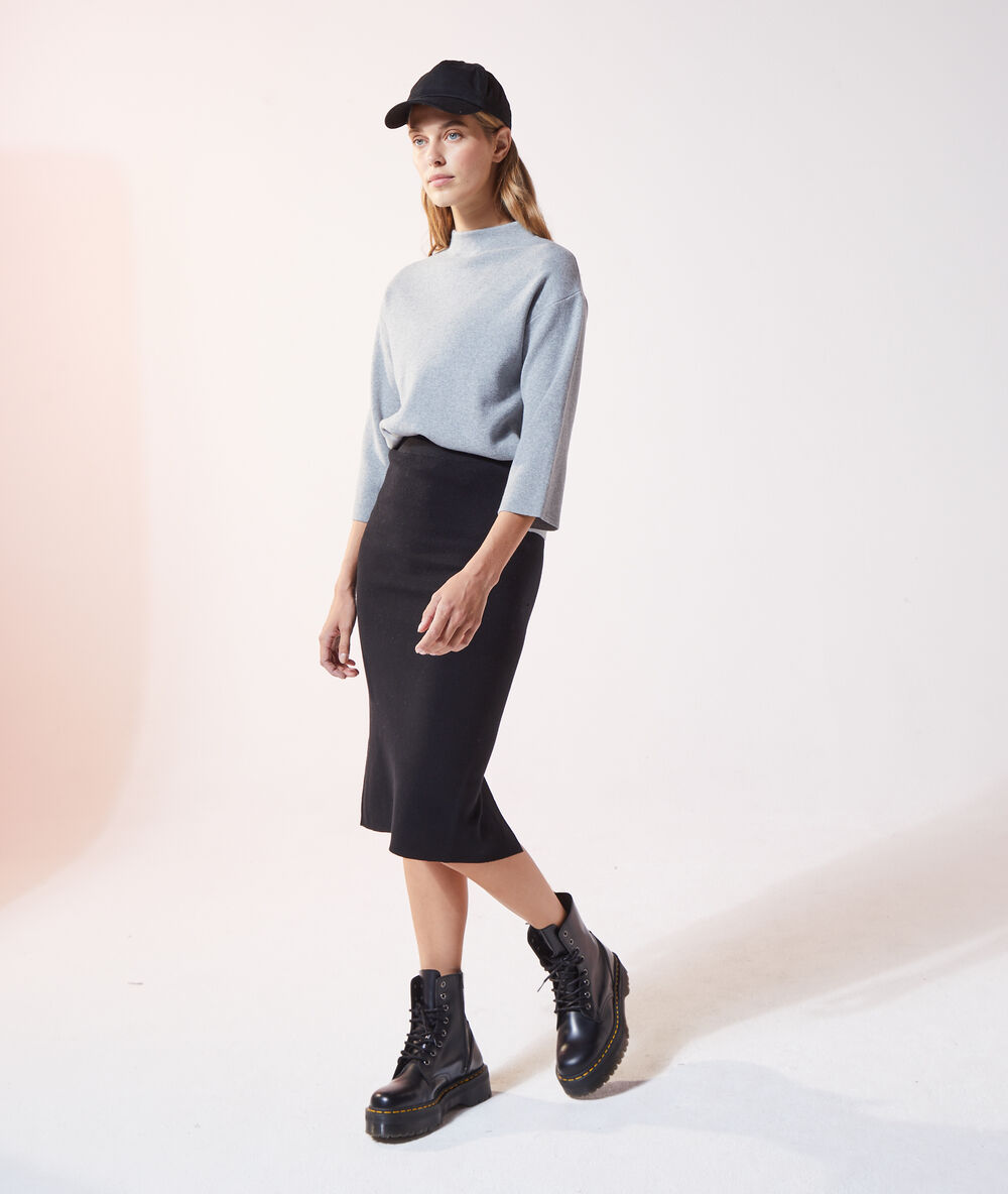 Jersey ancho de cuello alto c.gris jaspeado.