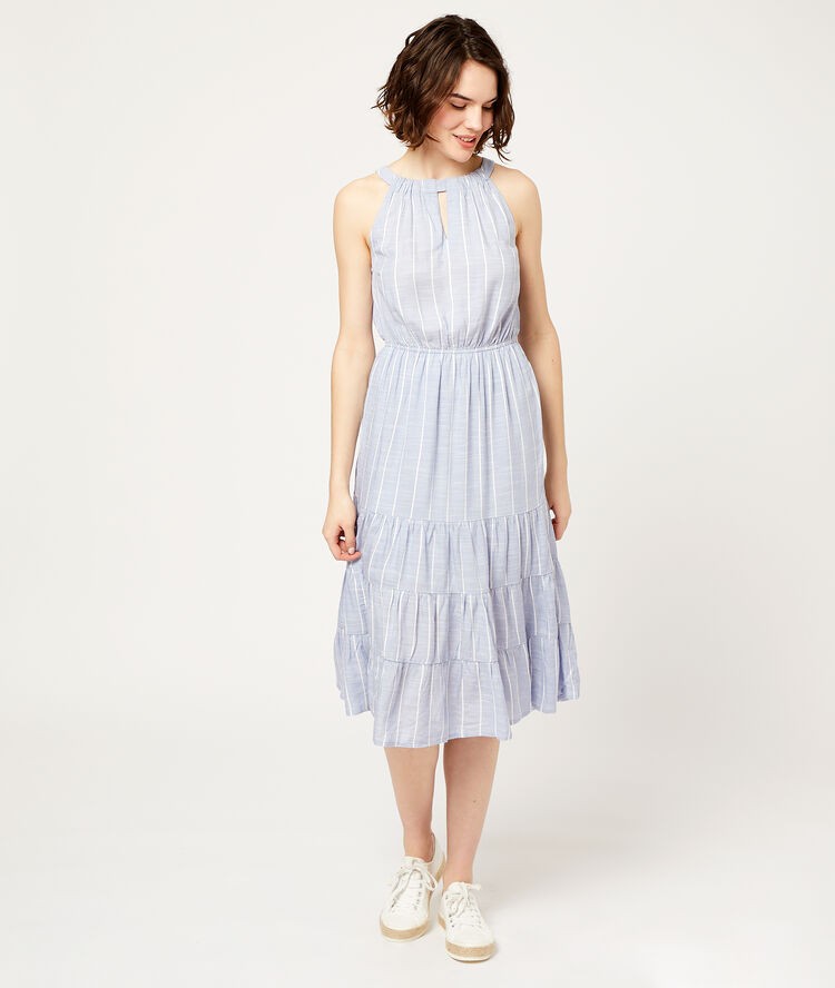 Vestido largo estampado de rayas azul cielo.