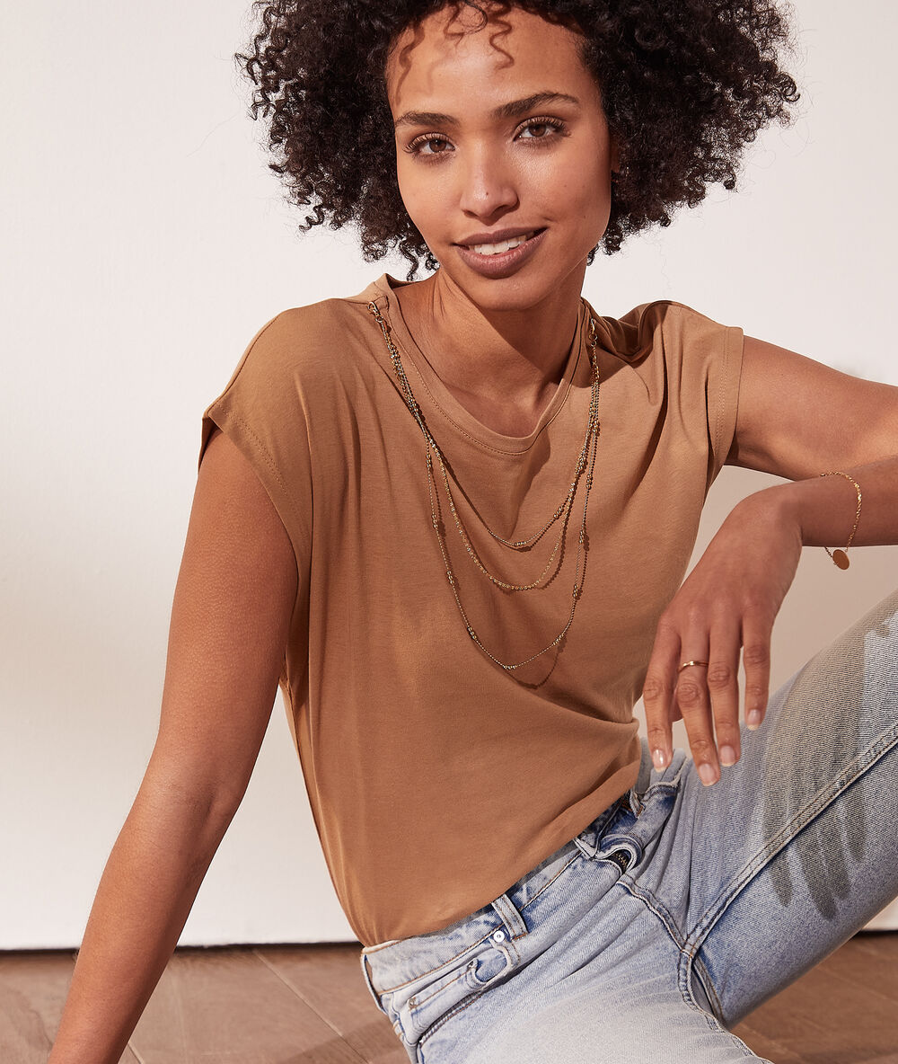 Camiseta con collar extraíble c.camel.
