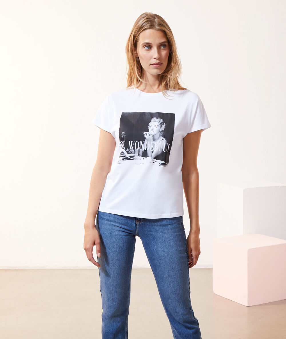 Camiseta 'be wonderful' blanco.