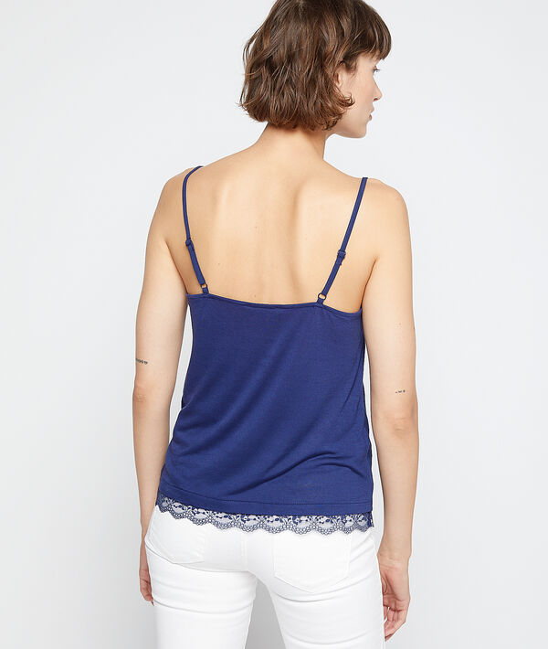 Camisola escotada con encaje Camisola escotada con encaje