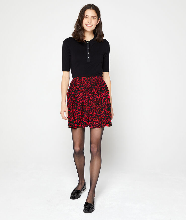 Falda patinadora estampado floral negro.