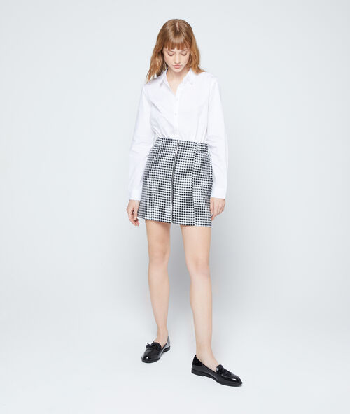 Falda estampado a cuadros vichy negro.