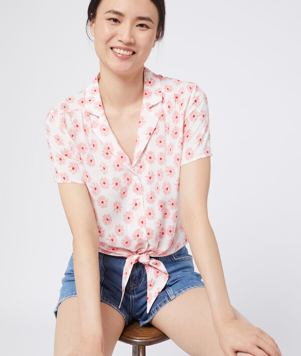 Blusa de manga corta con flores Blusa de manga corta con flores