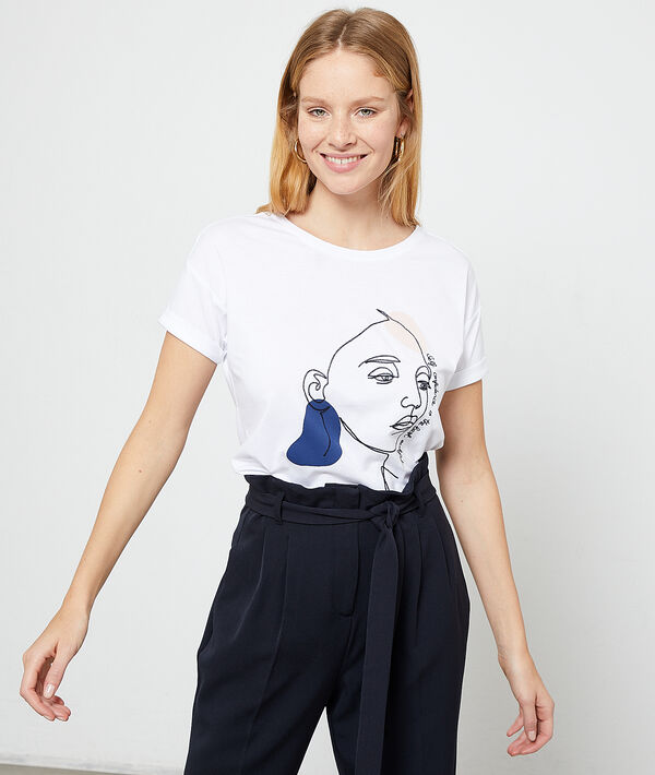 Camiseta bordada con algodón orgánico Camiseta bordada con algodón orgánico