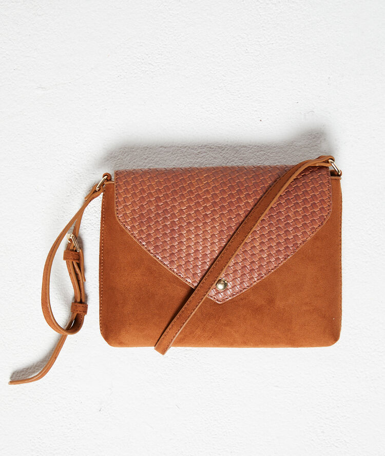 Bolso efecto trenzado sabana.