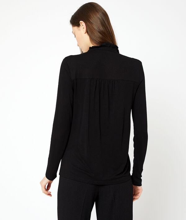 Top con detalles de guipur Top con detalles de guipur