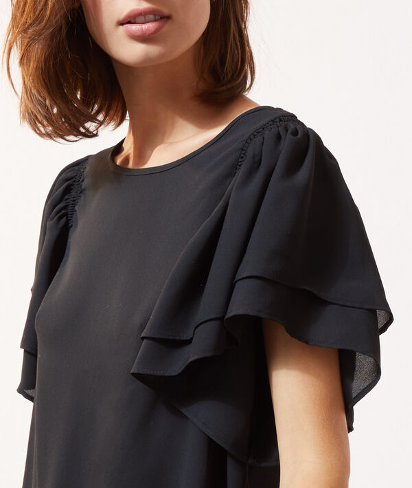 Blusa con volantes Blusa con volantes