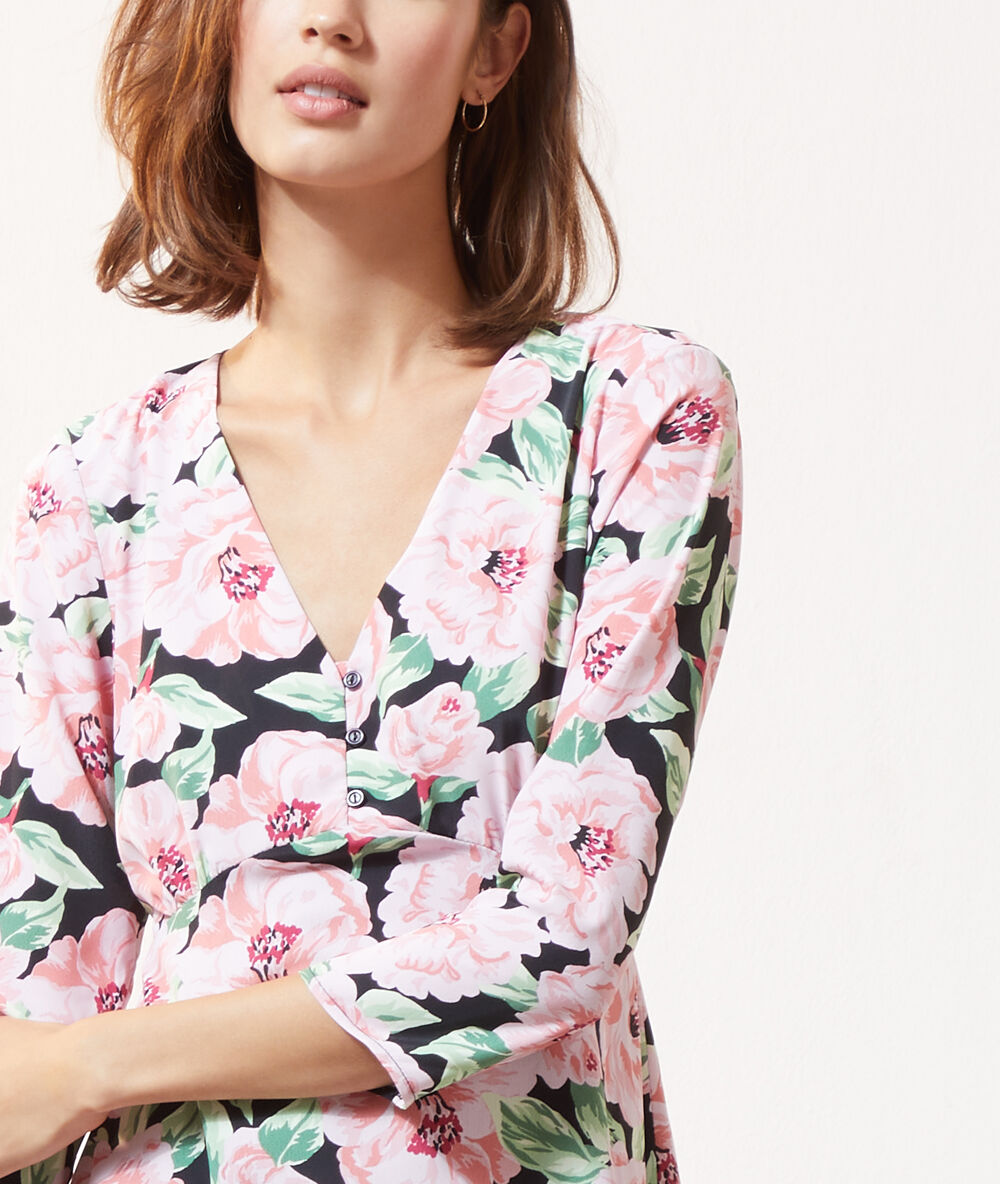 Vestido estampado floral estampado negro.