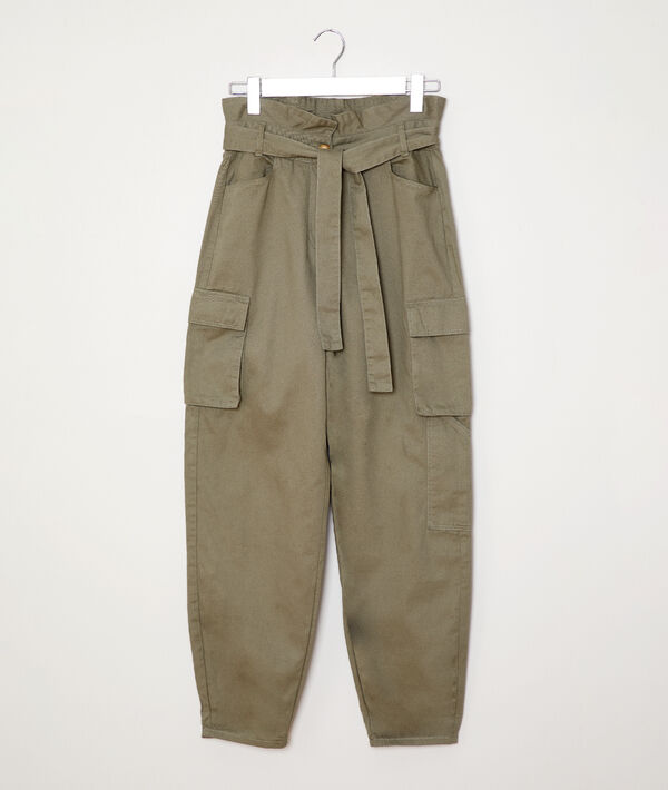 Pantalón ancho Pantalón ancho