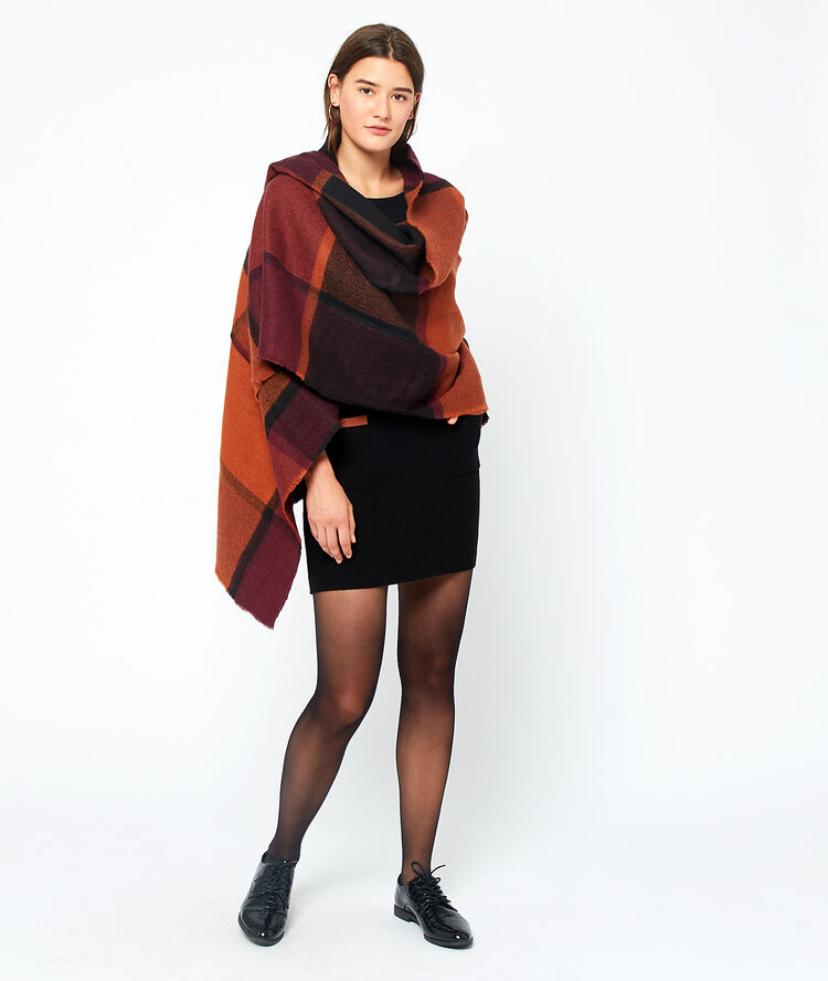 Vestido jersey con bolsillos negro.