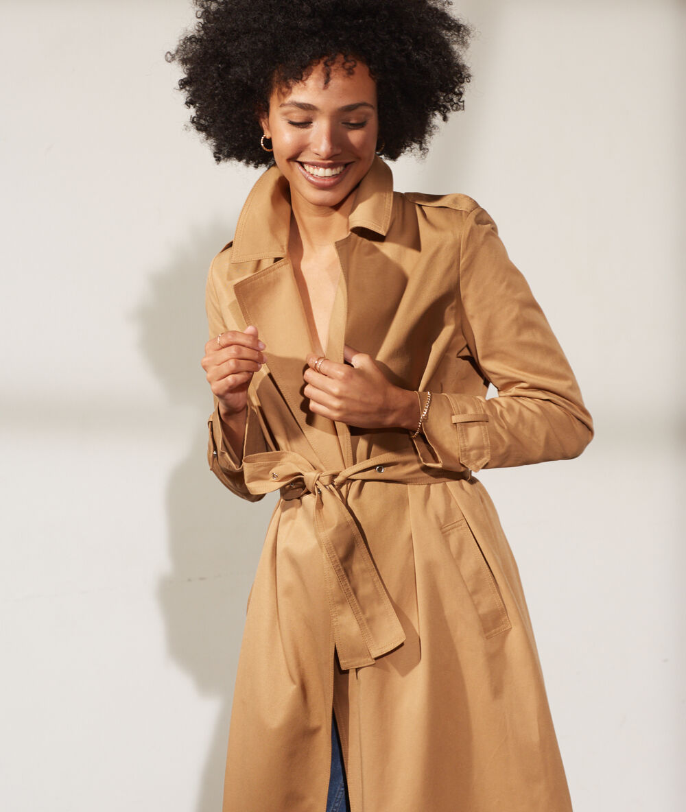 Gabardina con cinturón c.camel.
