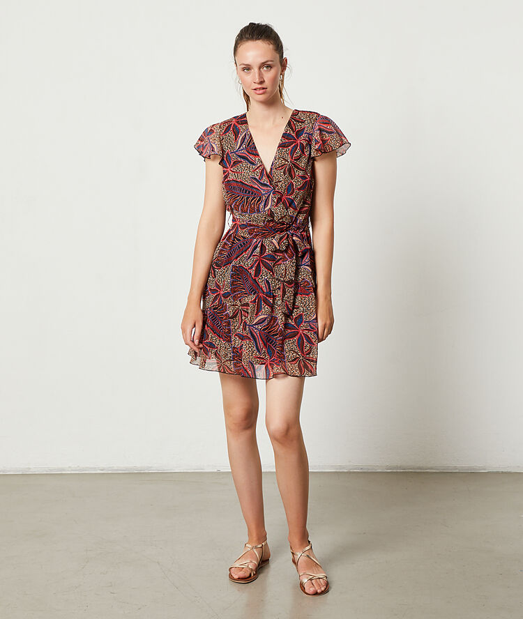 Vestido estampado hojas sabana.