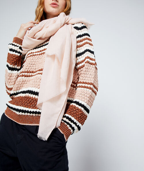 Pa&ntilde;uelo liso maquillaje.