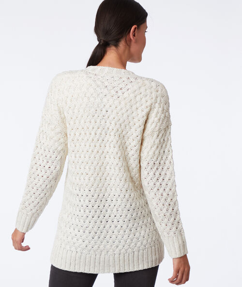 Chaqueta de punto grueso crudo.