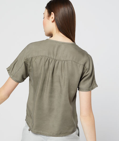 Blusa abotonada en Tencel Blusa abotonada en Tencel