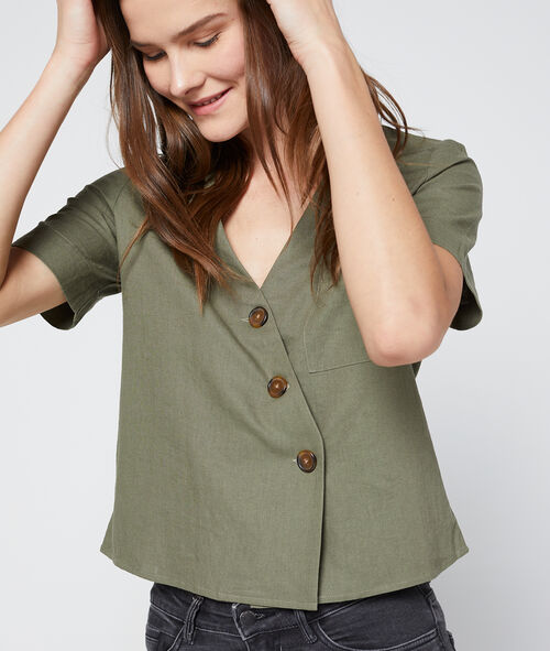 Blouse corta abotonada asimétrica Blouse corta abotonada asimétrica