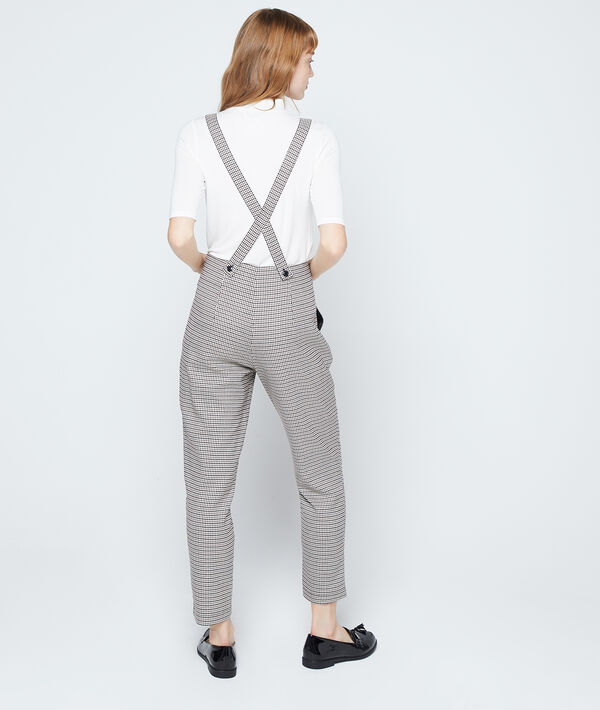 Pantalón de talle alto con tirantes Pantalón de talle alto con tirantes