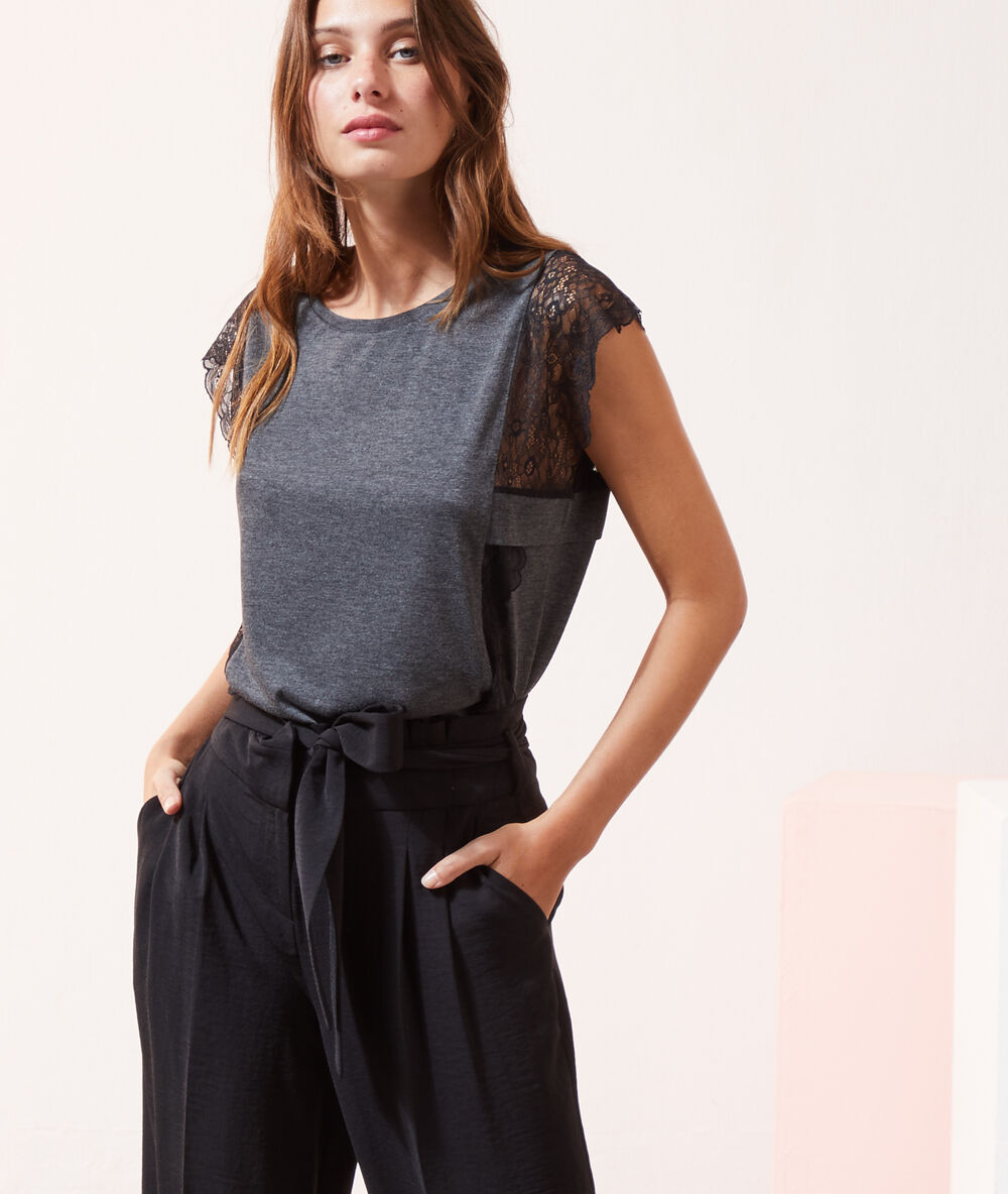 Camiseta con motivos de encaje c.gris jaspeado.