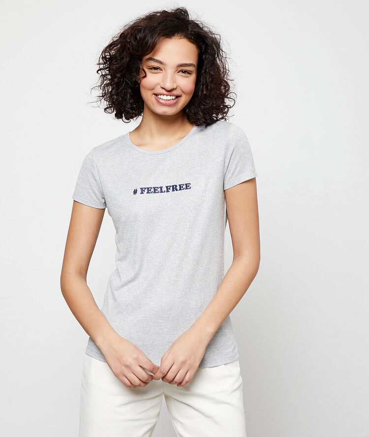 Camiseta metalizada ‘feel free’ plata.