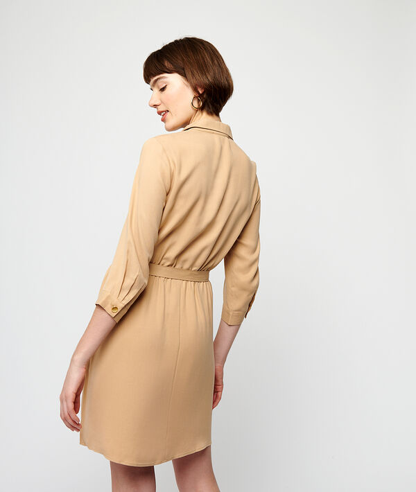 Vestido camisero con cinturón Vestido camisero con cinturón
