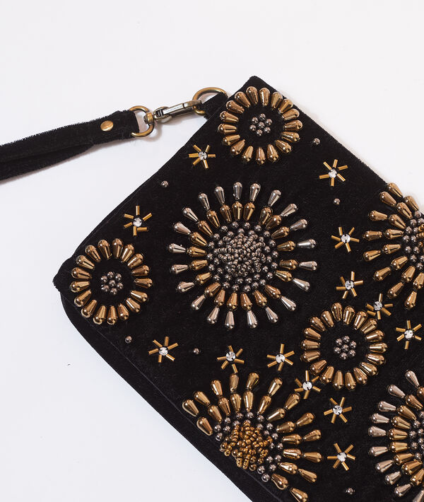 Bolso tipo cartera con abalorios Bolso tipo cartera con abalorios