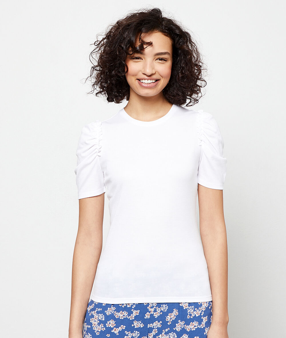 Camiseta mangas drapeadas blanco.