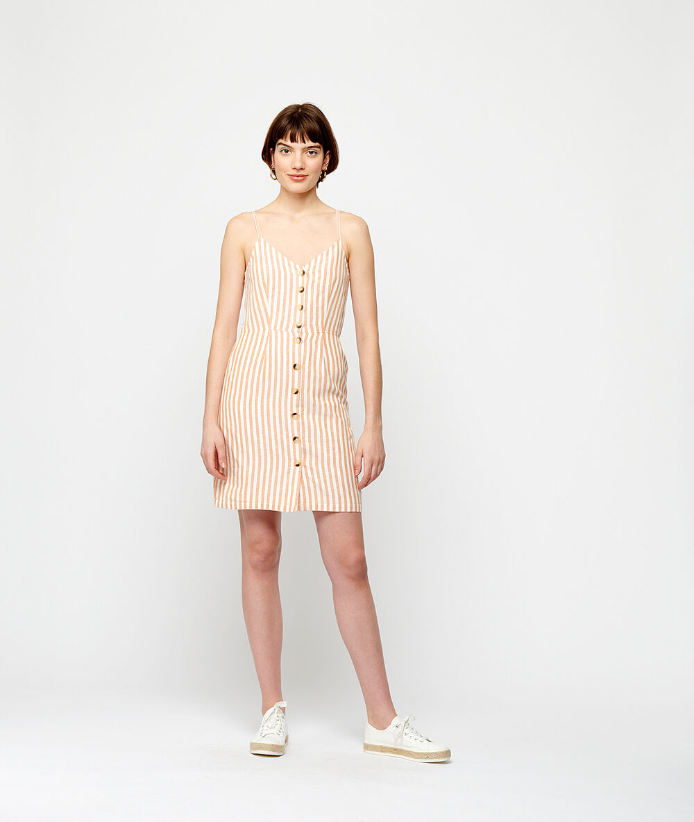 Vestido estampado rayas con botones naranja.