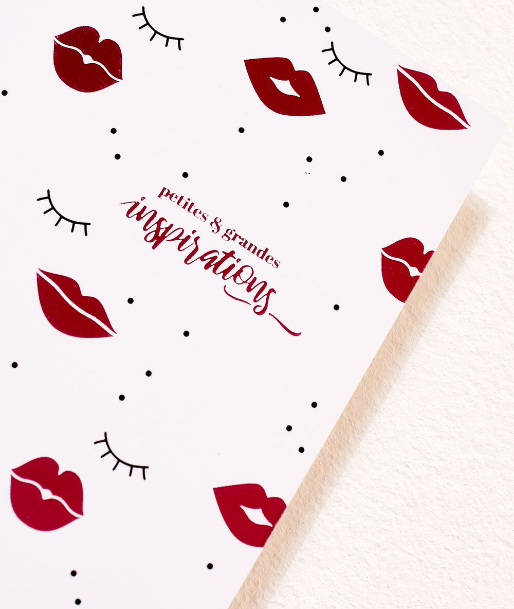 Cuaderno 'petites y grandes inspirations' rosa.