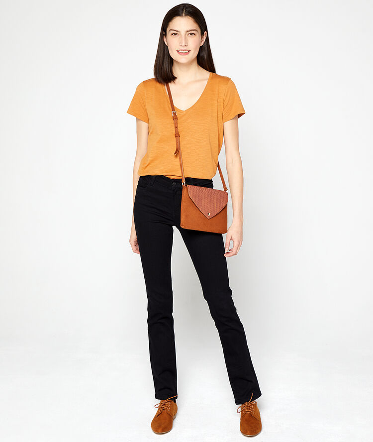 Camiseta cuello en v de algodón orgánico c.camel.