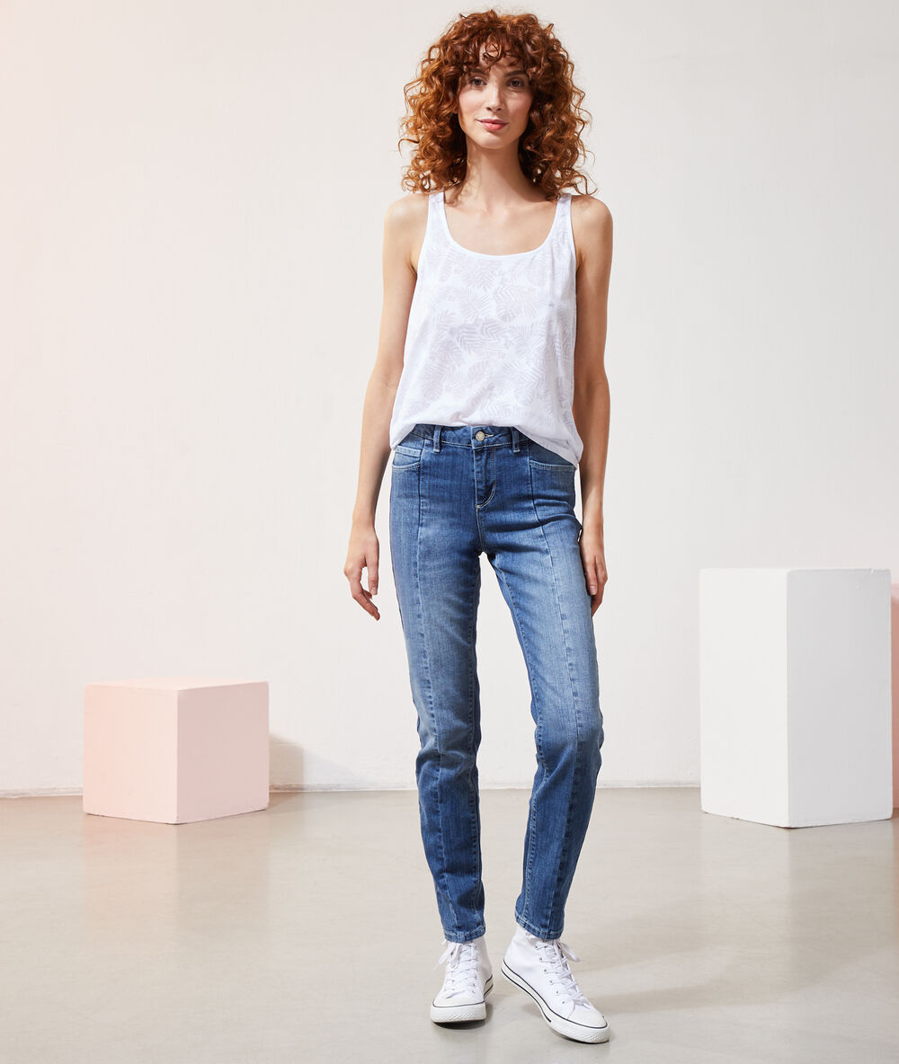 Top estampado de hojas blanco.