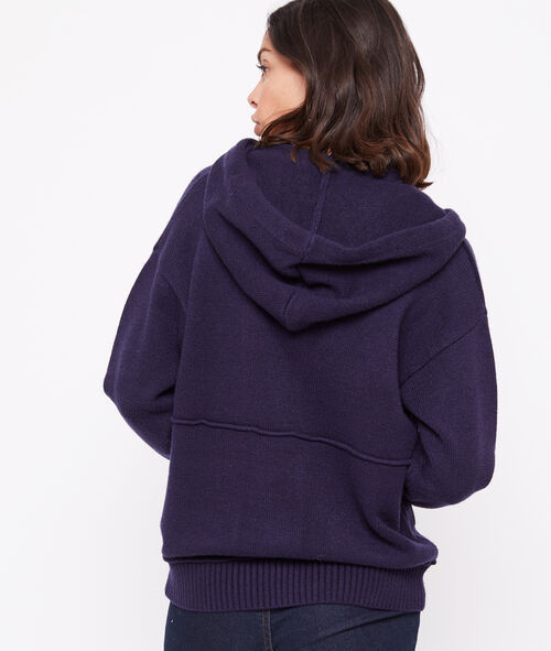 Chaqueta con capucha de punto grueso Chaqueta con capucha de punto grueso