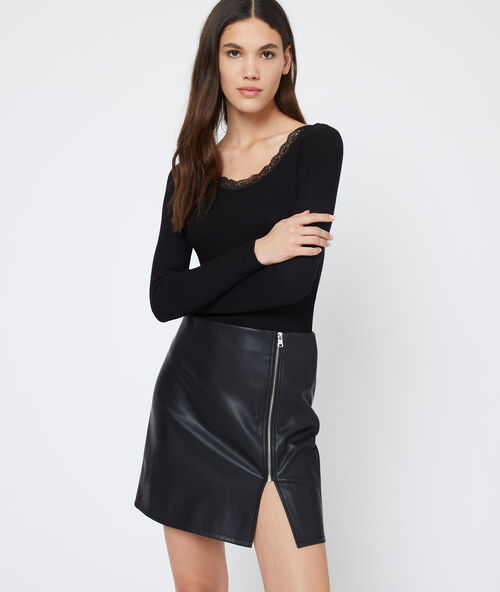 Body acanalado de espalda escotada negro.