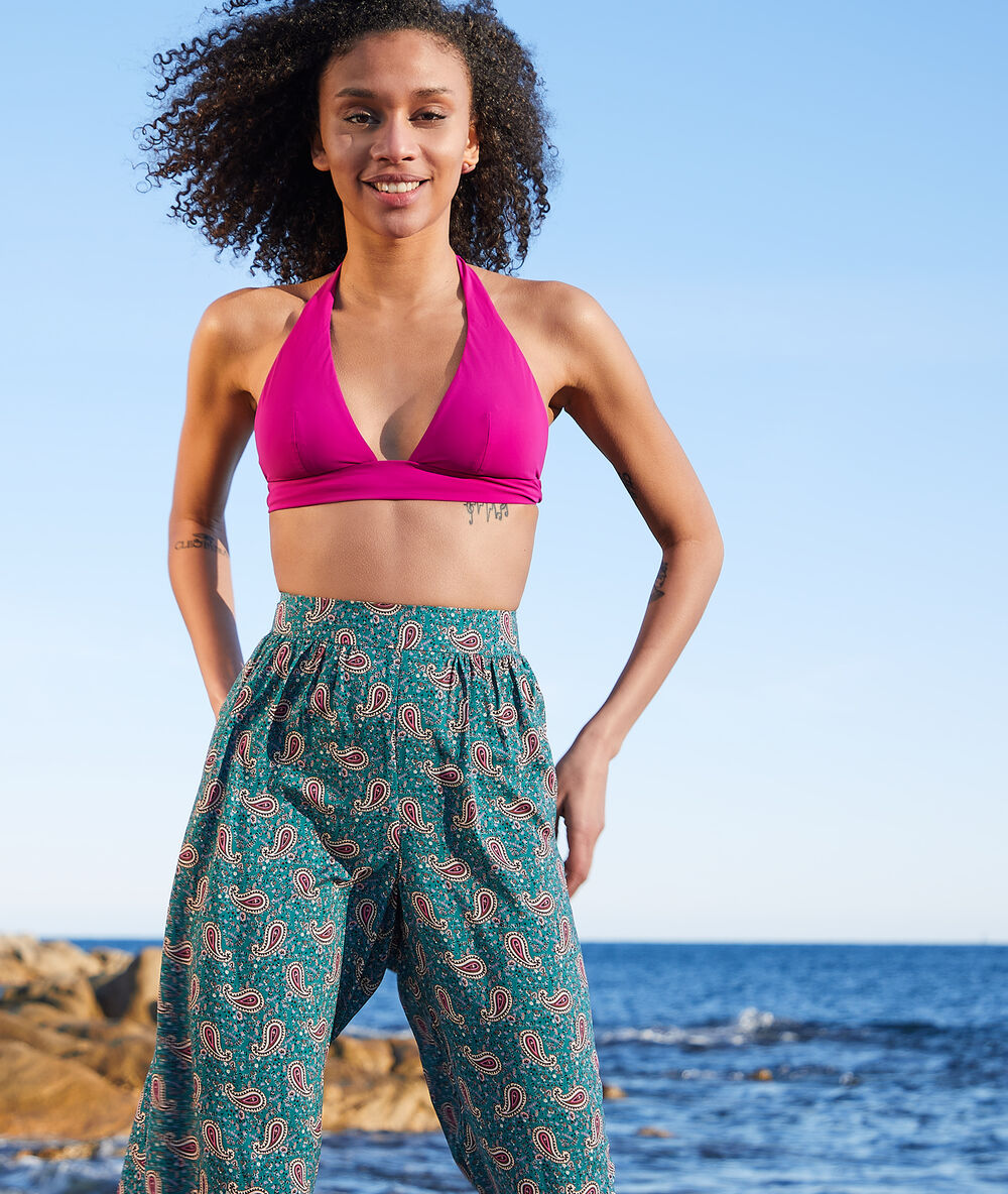Pantalón holgado estampado multicolor.