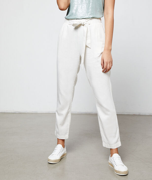 Pantalón de corte zanahoria anudado Pantalón de corte zanahoria anudado