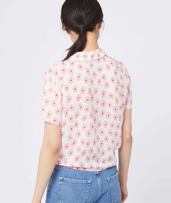 Blusa de manga corta con flores Blusa de manga corta con flores