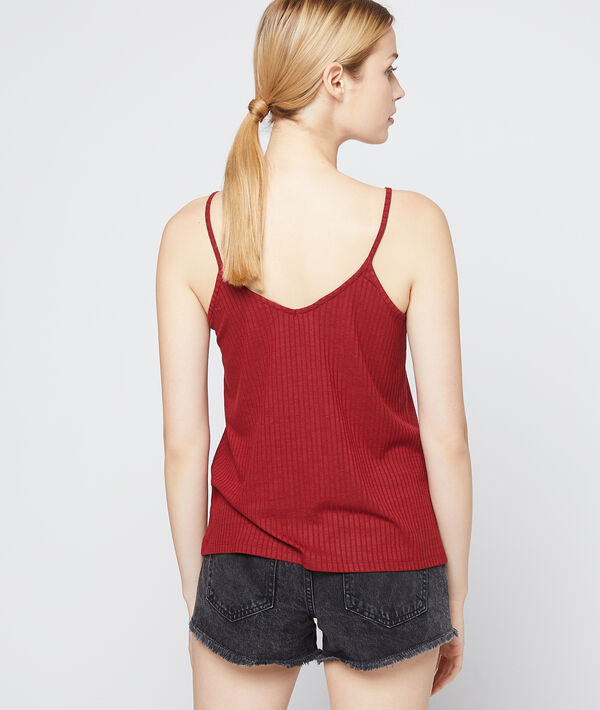 Camiseta acanalada con hebillas Camiseta acanalada con hebillas
