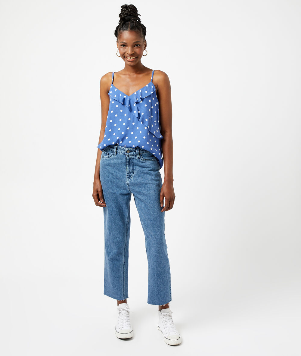 Top estampado de lunares azul.