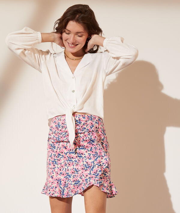 Camisa con lazada Camisa con lazada