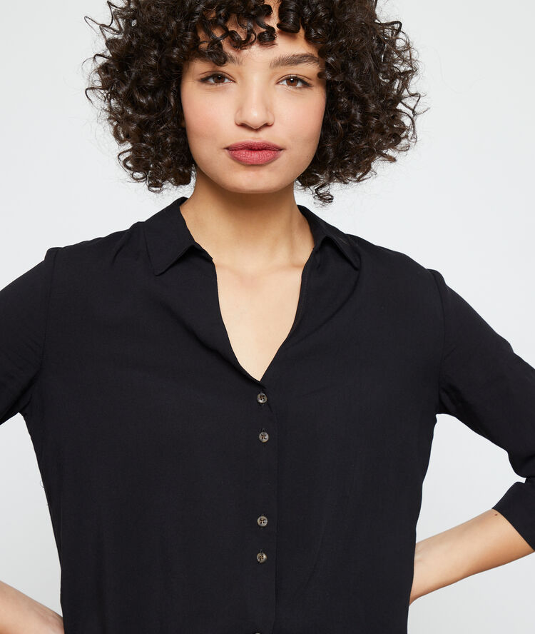 Camisa lisa negro.