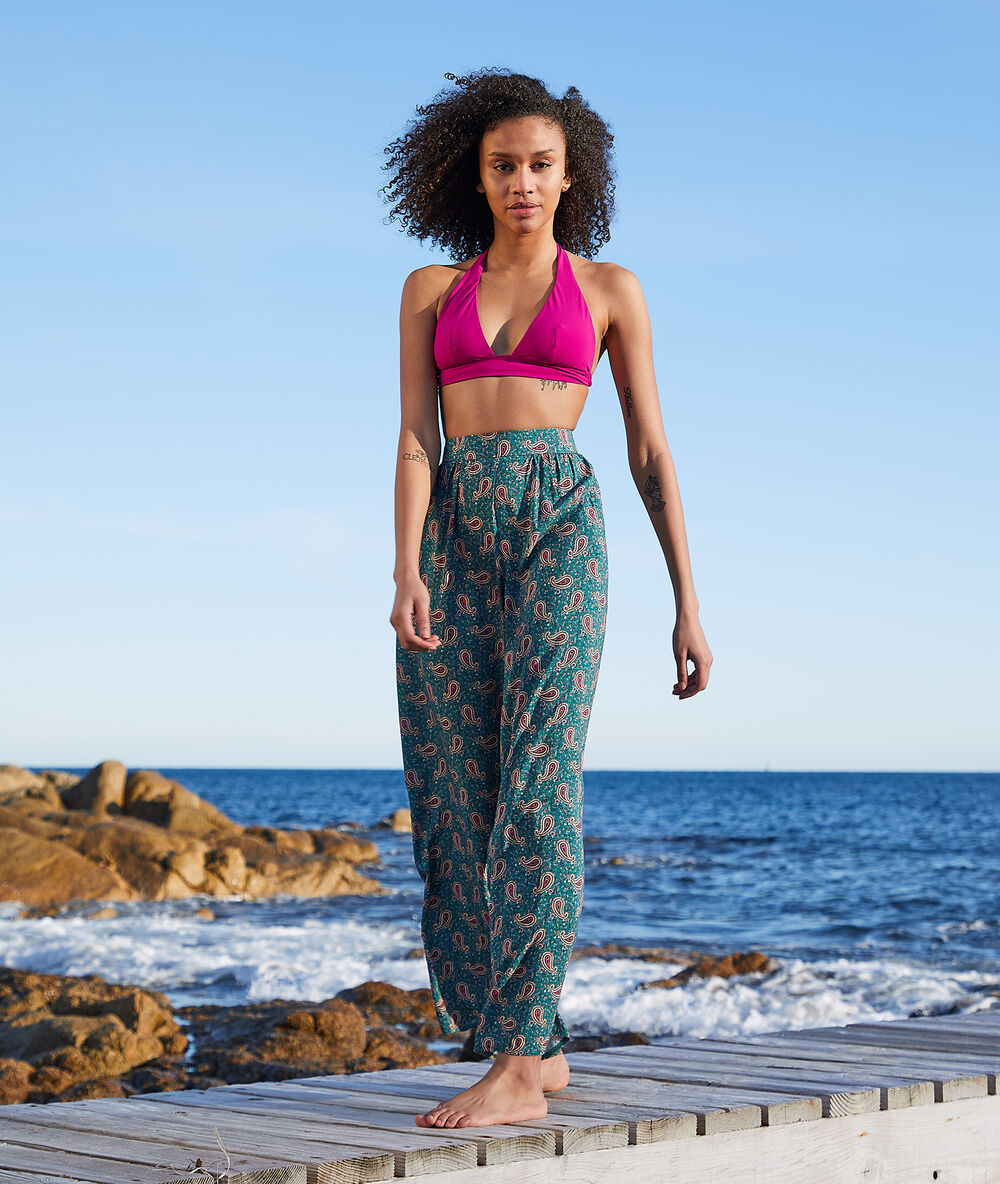 Pantalón holgado estampado multicolor.
