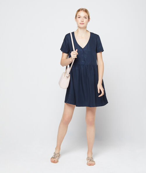 Vestido acampanado de tencel azul marino.