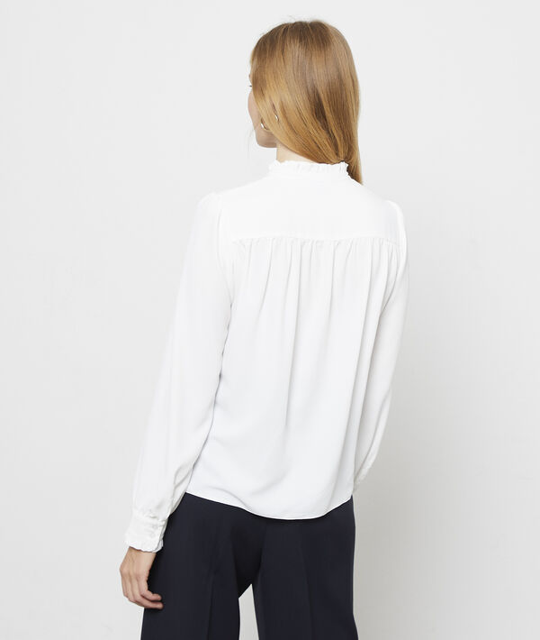 Camisa cuello con volantes Camisa cuello con volantes