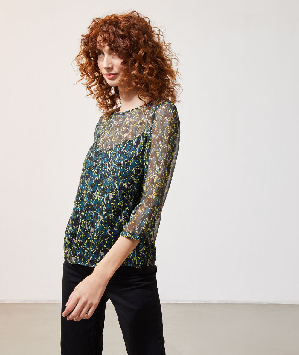 Blusa estampada multicolor verde.