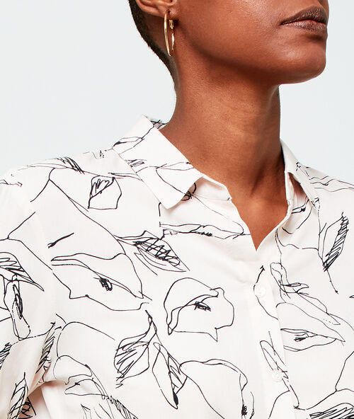 Camisa de estampado floral c.beige.