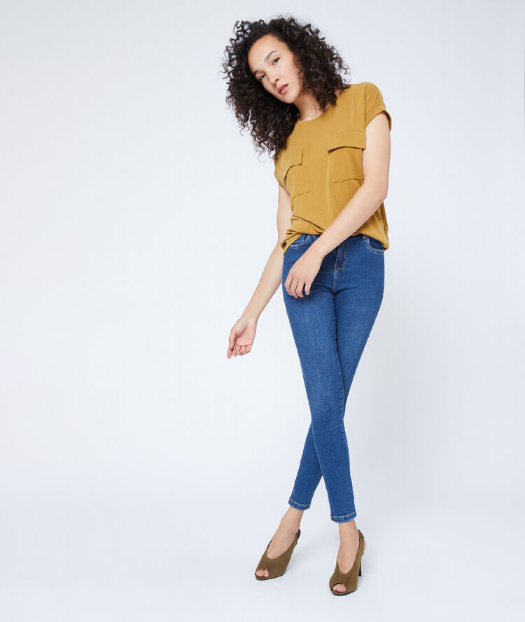 Vaquero ajustado denim.